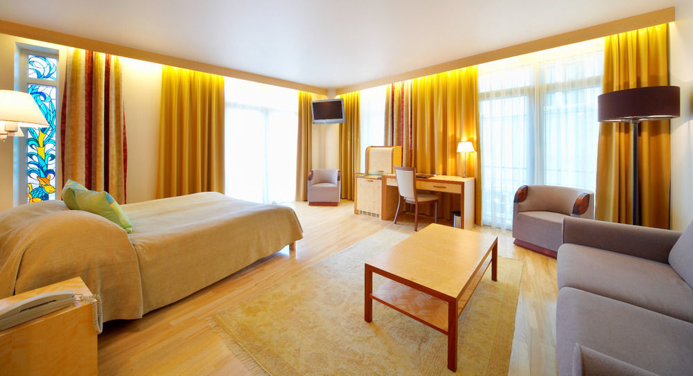 Royal Square Hotel & Suites Riga Phòng bức ảnh